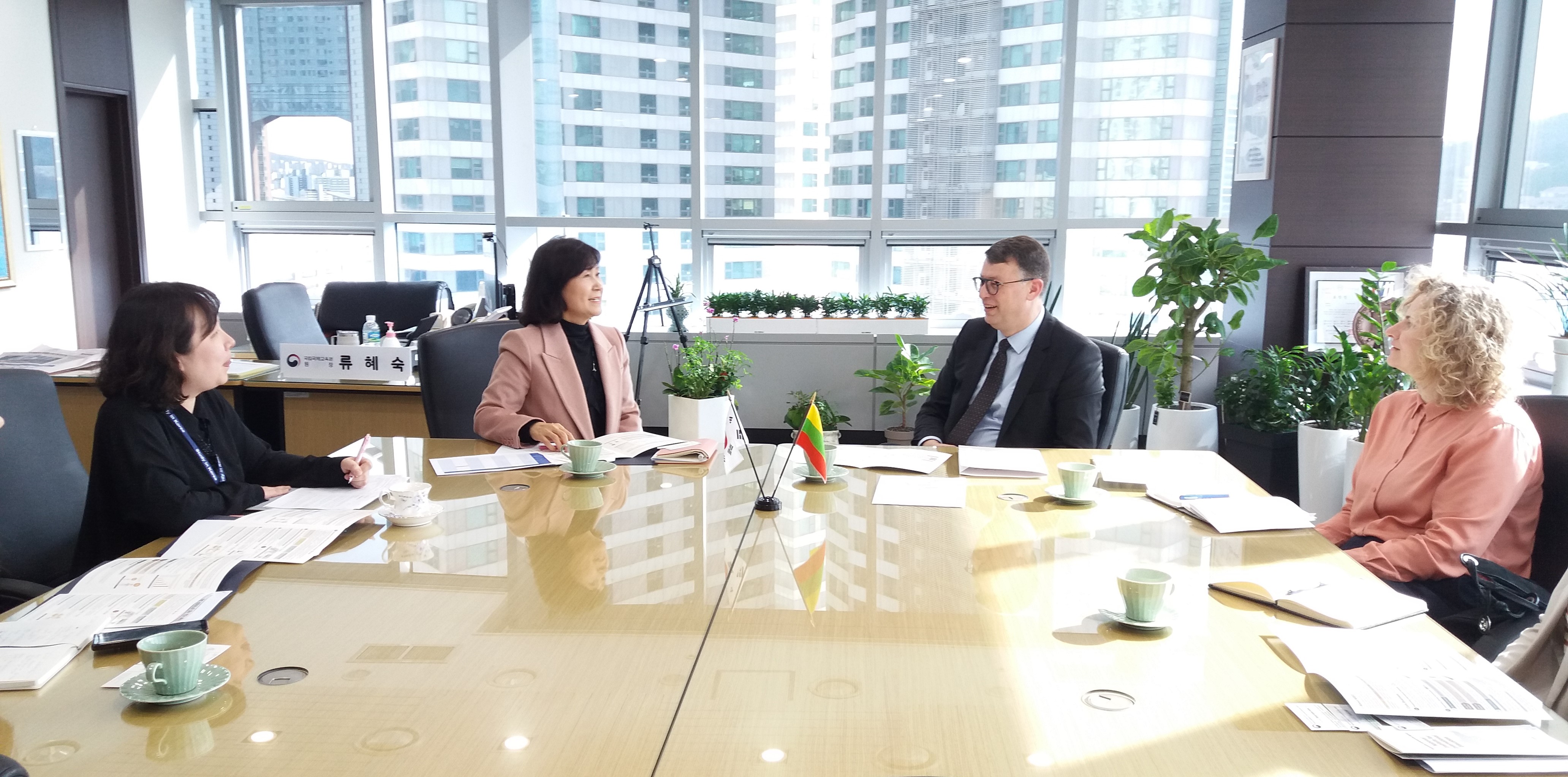 주한 리투아니아 대사 업무협의