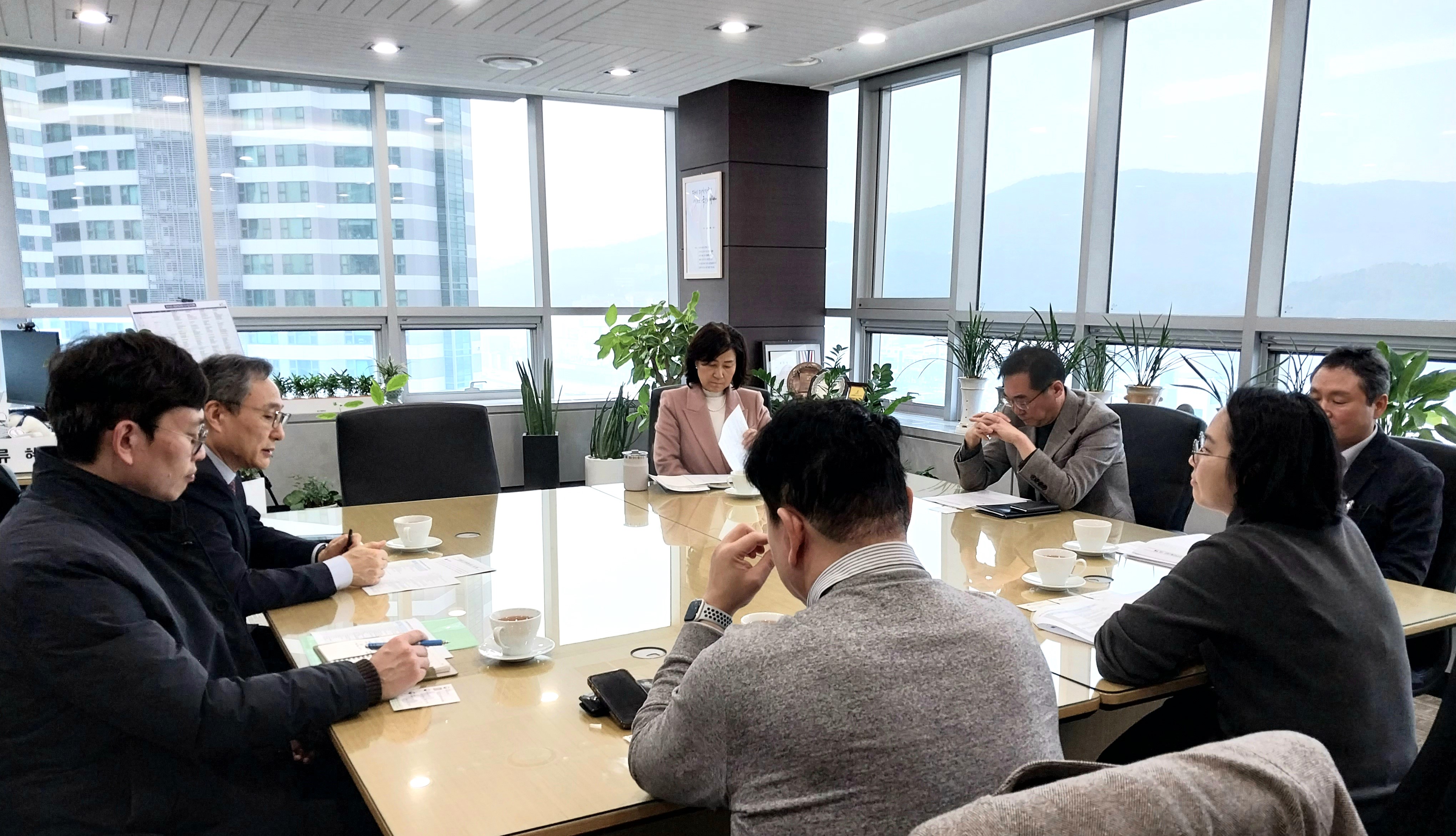 한국학진흥사업단 단장 등 업무협의