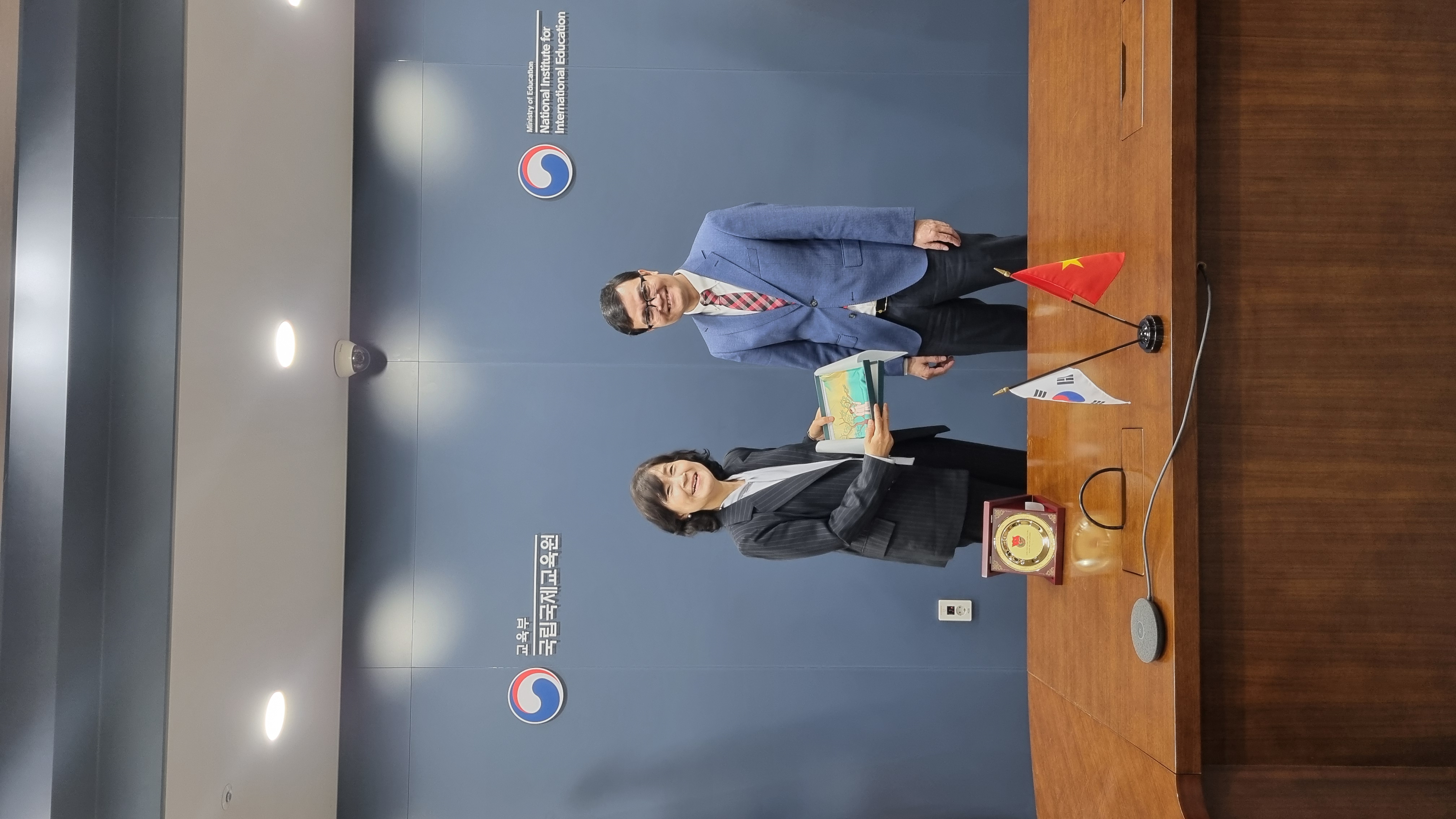 KF  한-베 미래지향 교류사업 베트남 방문단 협의